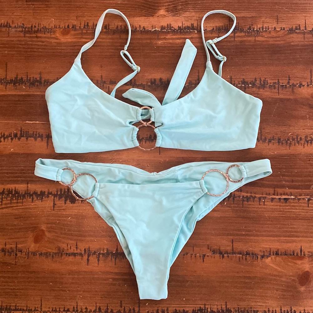 Beach Bunny mint Bikini, Top is DD, Bottom is XL